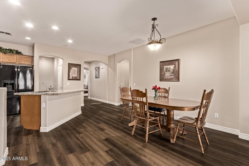 3806 Packard Dr, Gilbert, AZ 85297