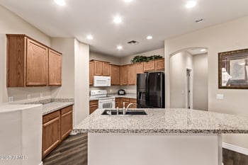 3806 Packard Dr, Gilbert, AZ 85297