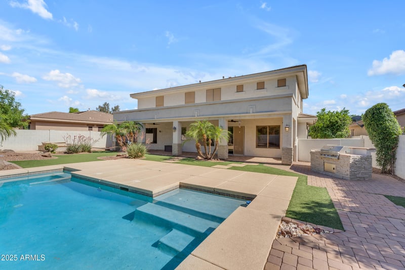 3806 Taurus Pl, Chandler, AZ 85249