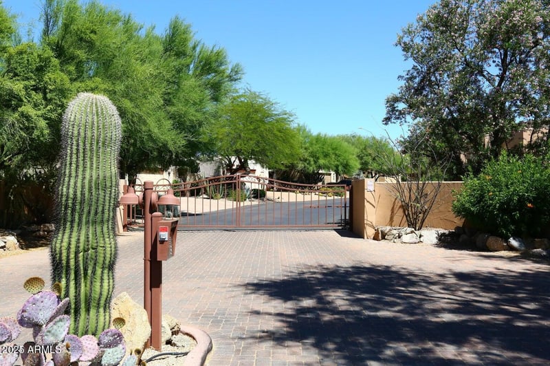 38065 Cave Creek Rd #2, Cave Creek, AZ 85331