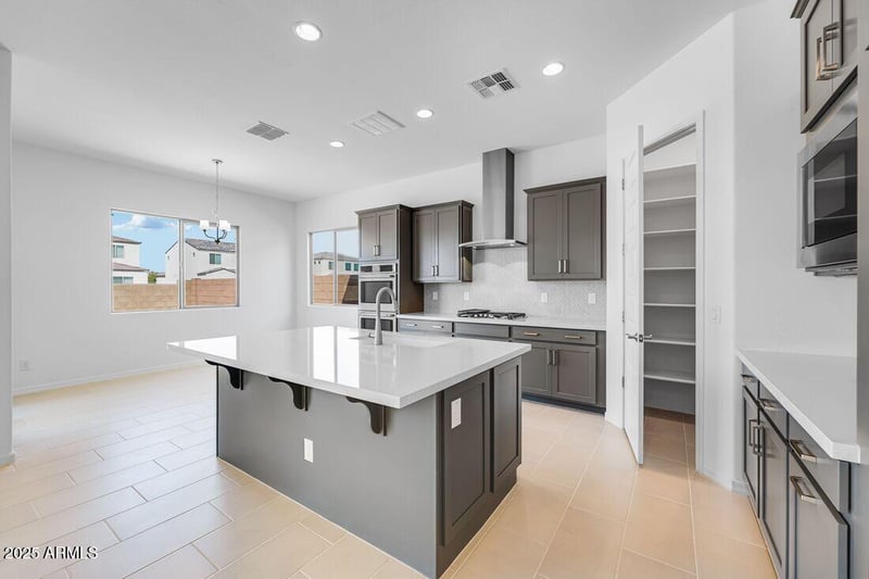 38066 Hackberry St, San Tan Valley, AZ 85140