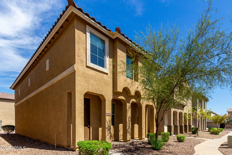 3807 54th Ln, Phoenix, AZ 85043