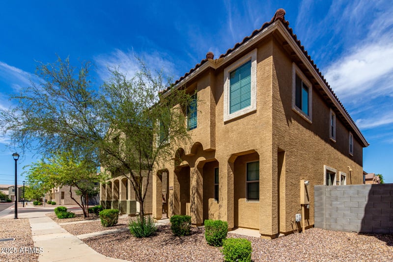 3807 54th Ln, Phoenix, AZ 85043