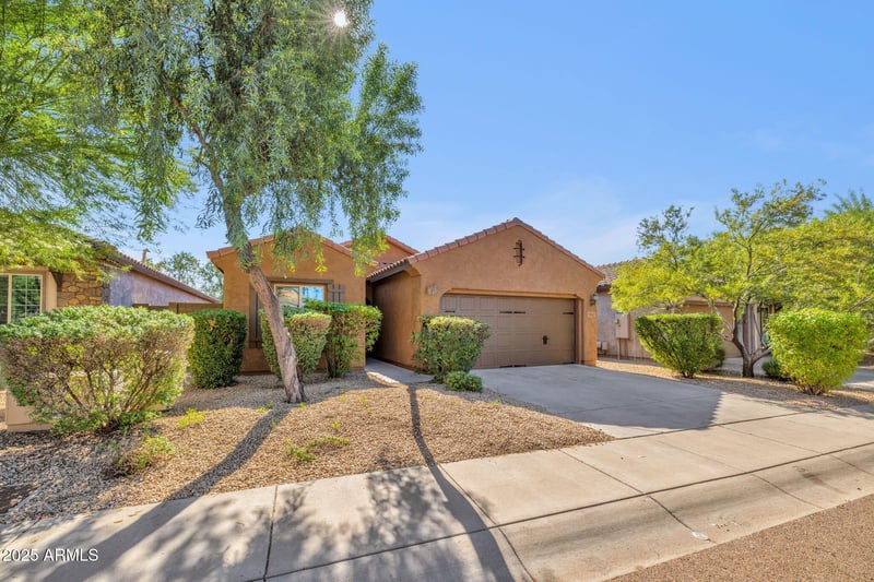 3807 Ember Glow Way, Phoenix, AZ 85050