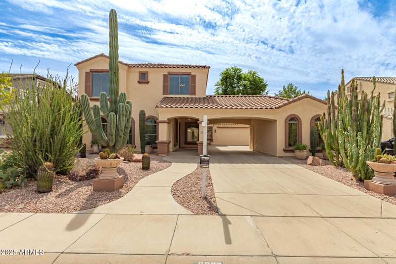 3807 Latham Ct, Gilbert, AZ 85297
