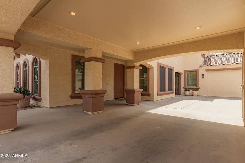 3807 Latham Ct, Gilbert, AZ 85297