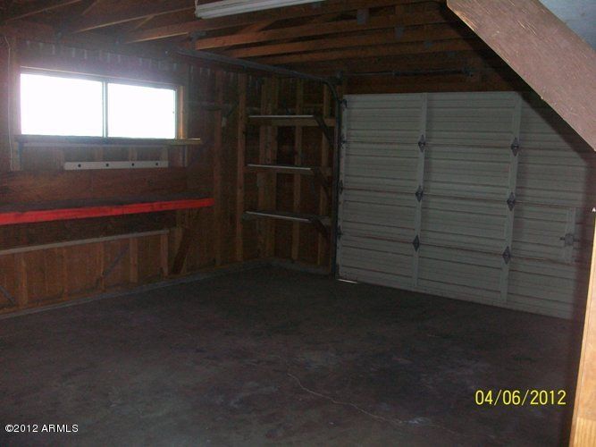 3807 W Dalphin Rd, Phoenix, AZ 85051
