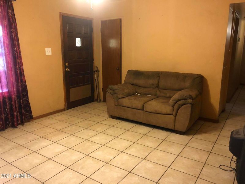 3807 W Lewis Ave, Phoenix, AZ 85009