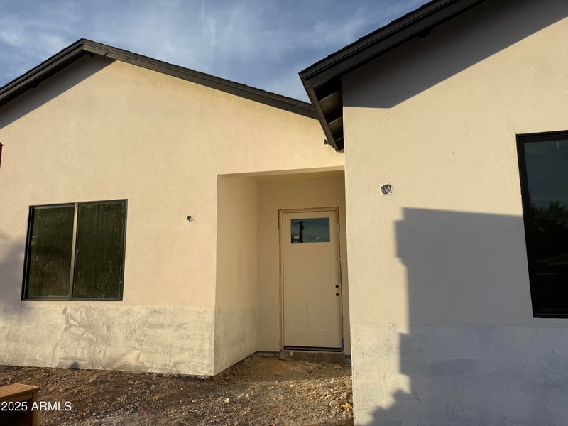 3808 Piccadilly Rd, Phoenix, AZ 85018