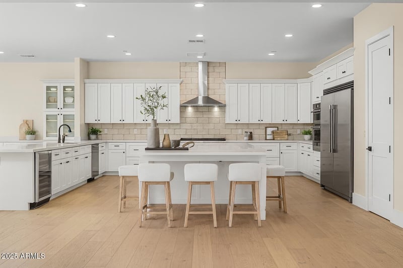 3808 Piccadilly Rd, Phoenix, AZ 85018