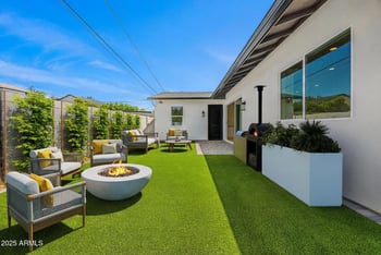 3808 Piccadilly Rd, Phoenix, AZ 85018