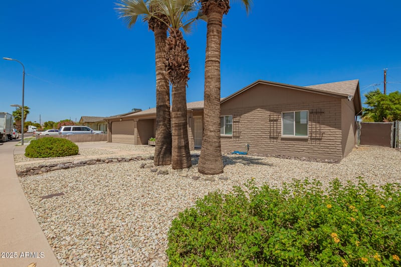3808 Royal Palm Rd, Phoenix, AZ 85051