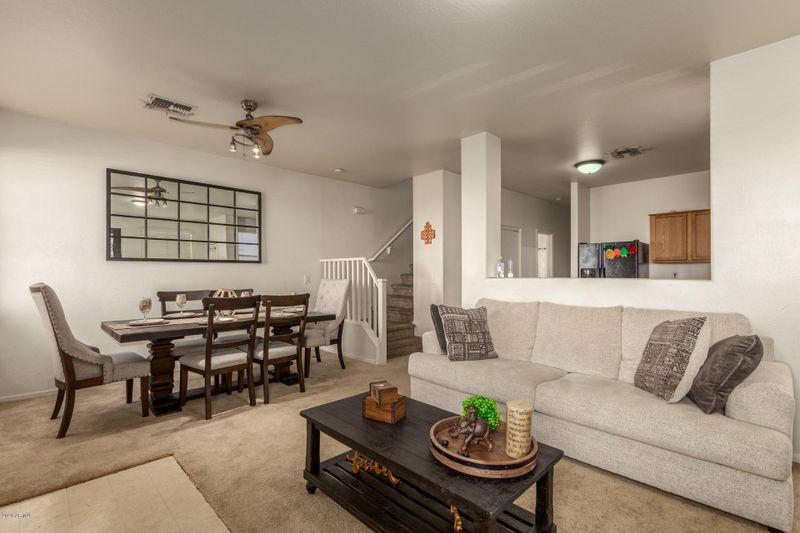 3808 S 53rd Dr, Phoenix, AZ 85043
