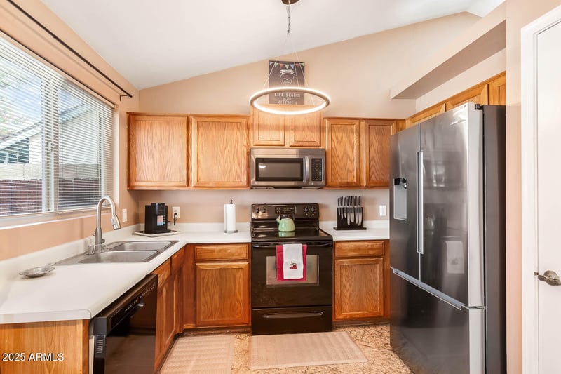 3808 Whitten St, Chandler, AZ 85226