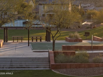 3809 Aracely Dr, New River, AZ 85087