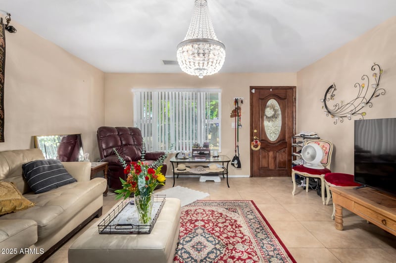 3809 Rue De Lamour Ave, Phoenix, AZ 85029