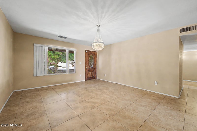 3809 Rue De Lamour Ave, Phoenix, AZ 85029