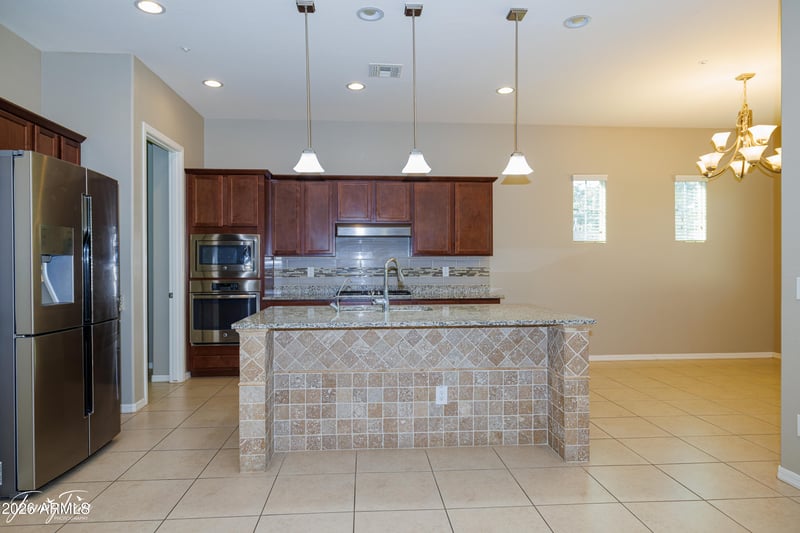 381 Bellerive Pl, Chandler, AZ 85249