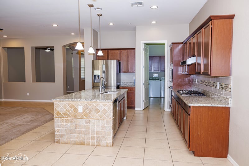 381 Bellerive Pl, Chandler, AZ 85249