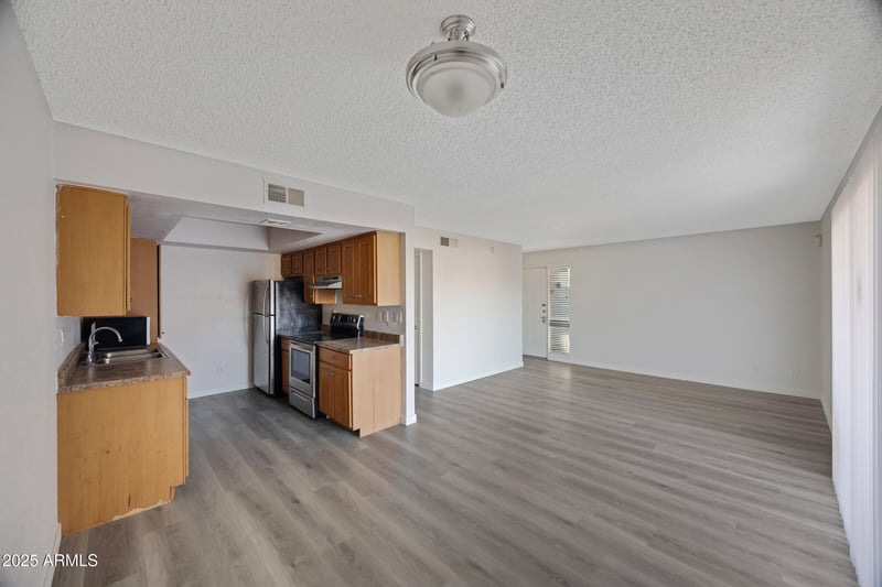 3810 Maryvale Pw #2067, Phoenix, AZ 85031