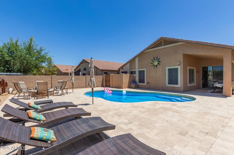38102 Rusty Ln, San Tan Valley, AZ 85140