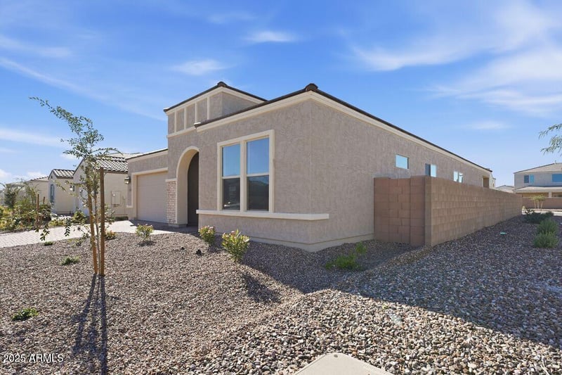 38104 Hackberry St, San Tan Valley, AZ 85140