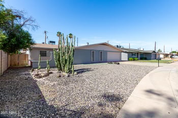 3811 Loma Ln, Phoenix, AZ 85051