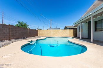3811 Loma Ln, Phoenix, AZ 85051