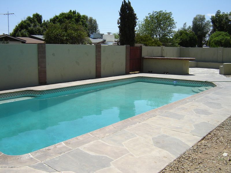 3811 W Barnes Ln, Phoenix, AZ 85051