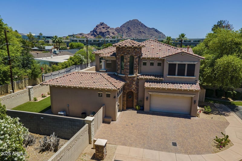 3812 Camelback Rd, Phoenix, AZ 85018