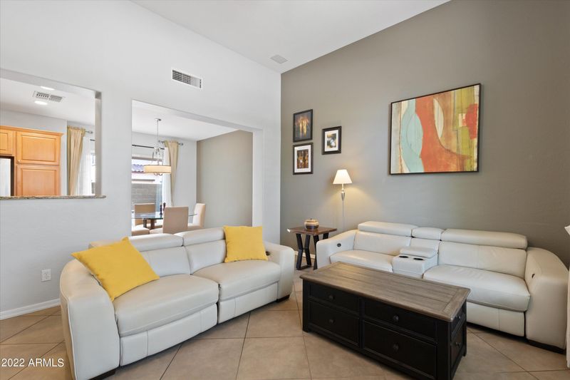 3812 E Ember Glow Way, Phoenix, AZ 85050