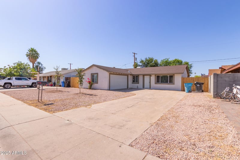 3812 Seldon Ln, Phoenix, AZ 85051