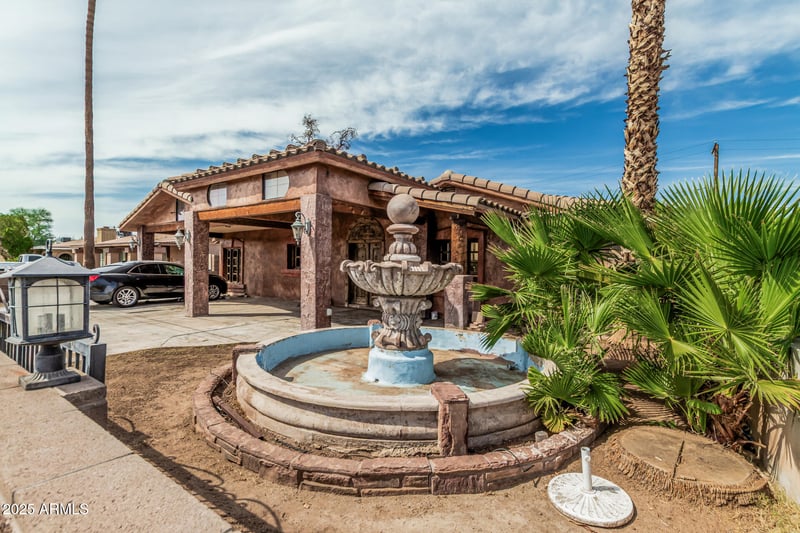 3812 Thomas Rd, Phoenix, AZ 85019