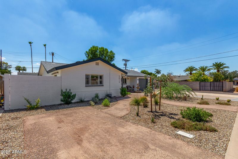 3813 E Vernon Ave, Phoenix, AZ 85008