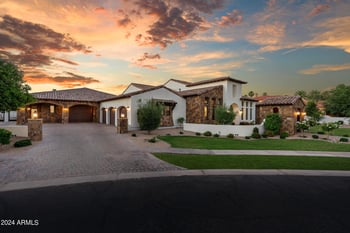 3814 E Kenwood St, Mesa, AZ 85215