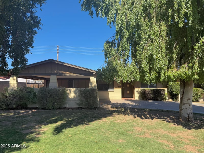 3814 Griswold Rd, Phoenix, AZ 85051