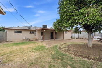 3814 Mulberry Dr, Phoenix, AZ 85019