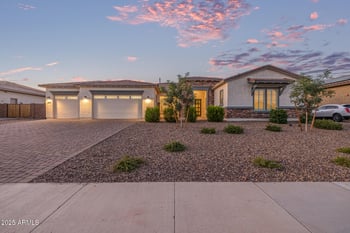 3814 Running Deer Trl, Phoenix, AZ 85083