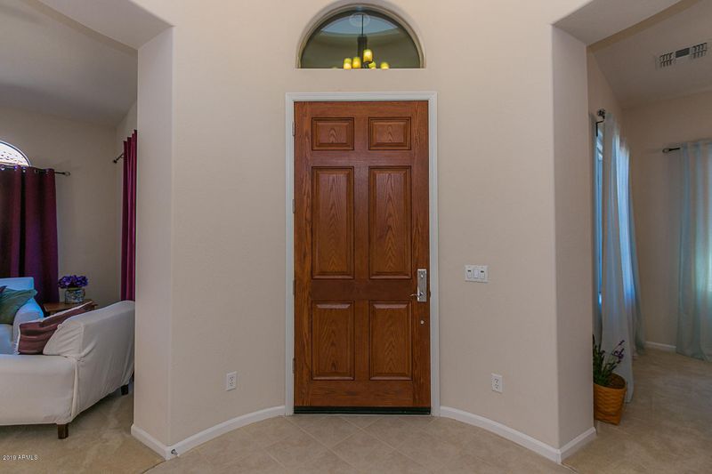 3815 E Daley Ln, Phoenix, AZ 85050