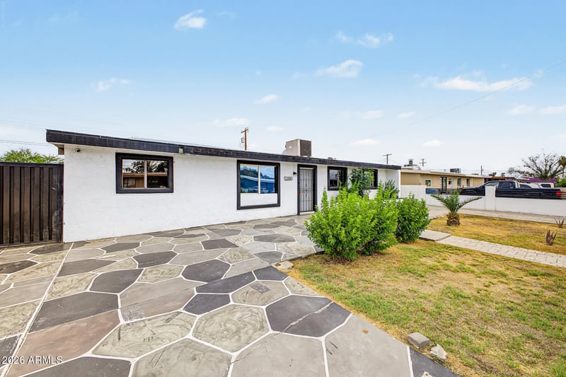 3815 N 50th Dr, Phoenix, AZ 85031