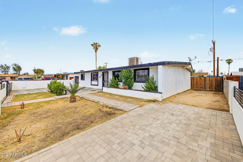 3815 N 50th Dr, Phoenix, AZ 85031