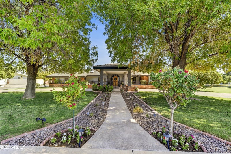 3817 Jokake Dr, Scottsdale, AZ 85251