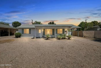 3817 N 49th Pl, Phoenix, AZ 85018