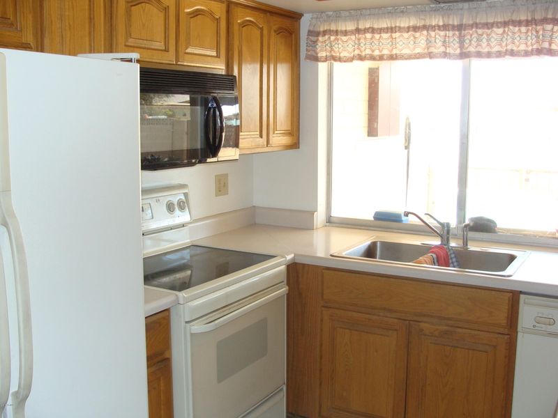 3817 W Davidson Ln, Phoenix, AZ 85051
