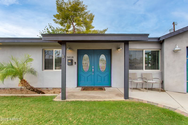 3818 32nd Pl, Phoenix, AZ 85018