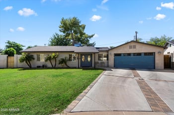 3818 32nd Pl, Phoenix, AZ 85018