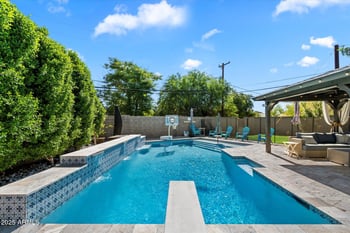 3818 32nd Pl, Phoenix, AZ 85018