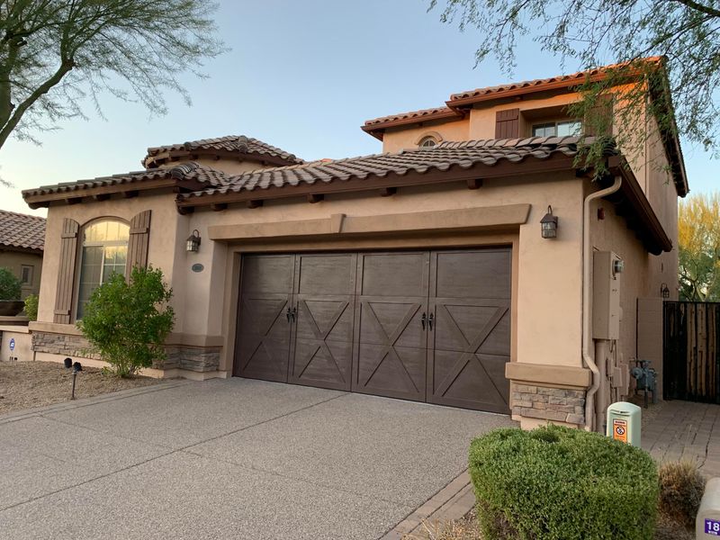 3818 E Patrick Ln, Phoenix, AZ 85050