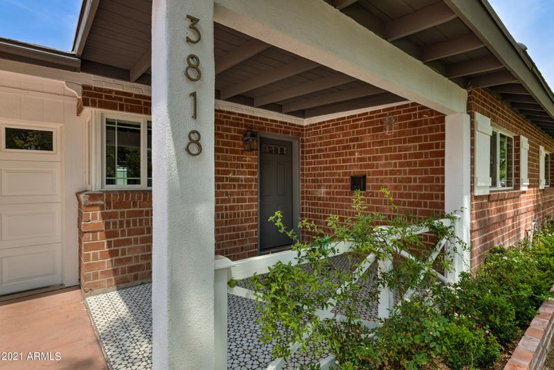 3818 N 35th Pl, Phoenix, AZ 85018