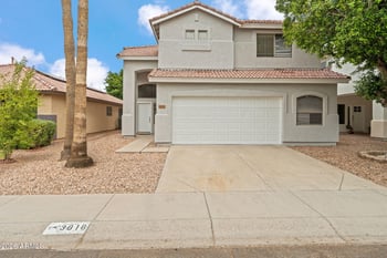3818 Fallen Leaf Ln, Glendale, AZ 85310